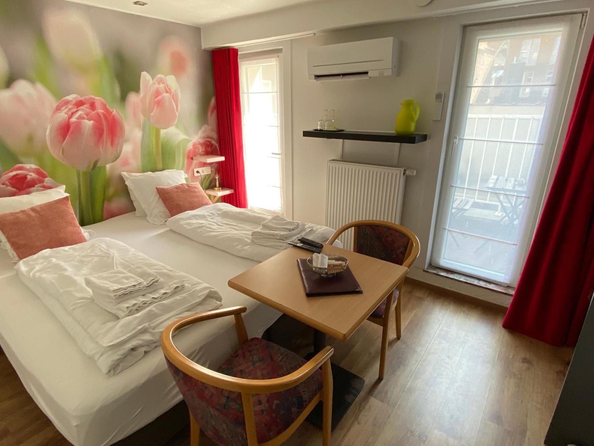 Hotel De Backer Knokke-Heist Exteriör bild